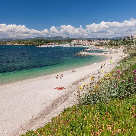 T2 - Piscine - Parking - Six-Fours-les-Plages