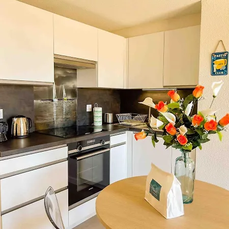 Apartman T2 - Piscine - Parking - *