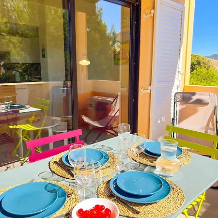 T2 - Piscine - Parking - Apartman *