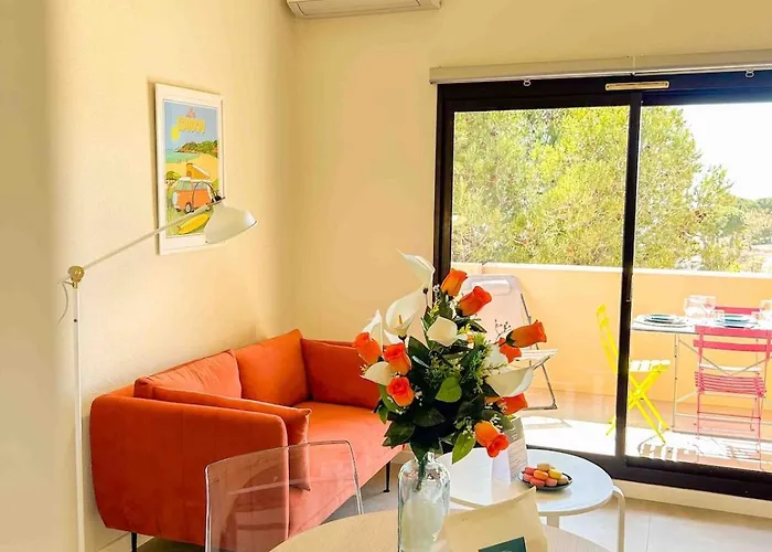 Apartmán T2 - Piscine - Parking - Six-Fours-les-Plages